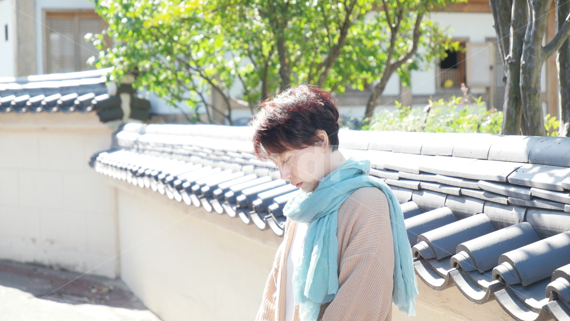 여자,여성,모델,경주,분위기,사람,인물,인간,human,person,여성,여자,woman,female,lady,감성,sensible,feeling,고독함,외로움,쓸쓸함,우울함,슬픔,lonely,solitary