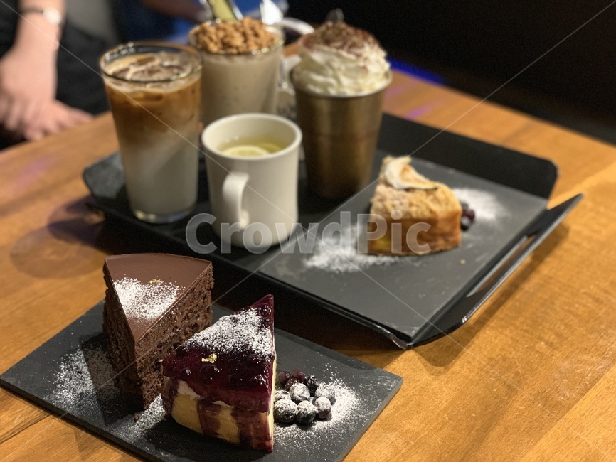 카페,cafe,커피,coffee,아메리카노,americano,라떼,latte,후식,디저트,감성,케이크,빵,cake,bakery,음식,식재료,요리,food,cook,meal,dishes,food reserves,디저트,간식,후식,dessert,snack,커피,카페,coffee,cafe