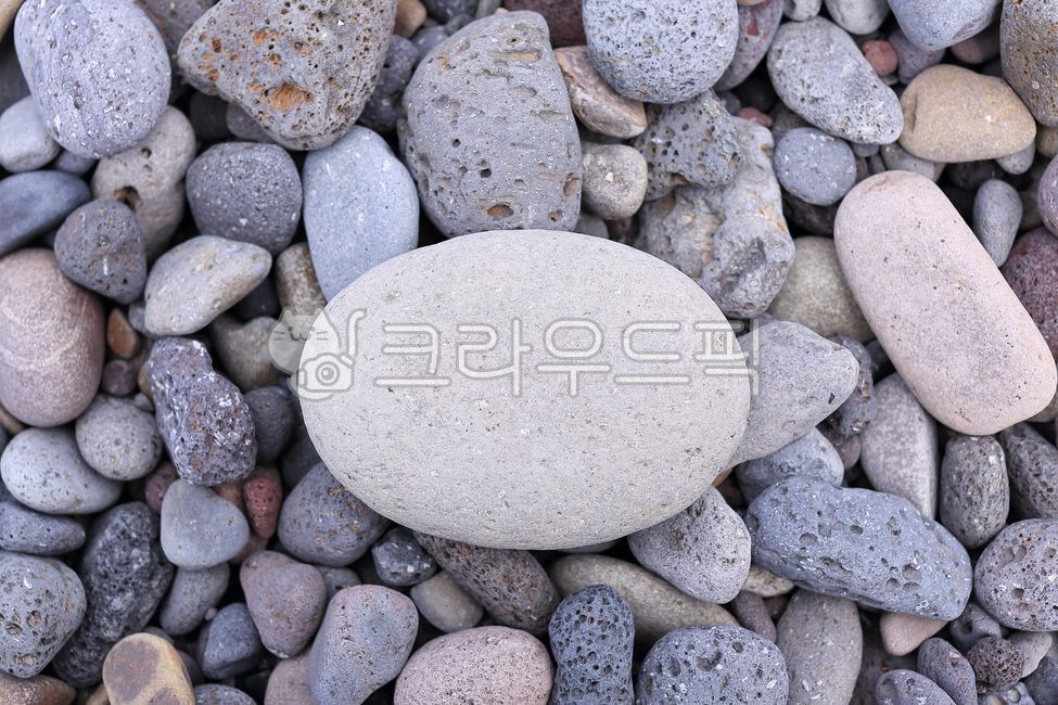 small,aljakji,cobblestones,pattern,efflorescence,sea,rock,basalt,gray,white,smooth,cobble,natural,nature,texture,mongdol,weathering,agate,stone,grey,gravel,Waterside,pebble,curved surface,round,material,granite,background,beach,erosion,river