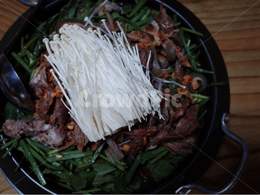 염소,흑염소,전골,흑염소전골,염소전골,보양식,음식,식재료,요리,food,cook,meal,dishes,food reserves,한식,한국음식,한국요리,korean food,korean dishes,korean meal,korean cook
