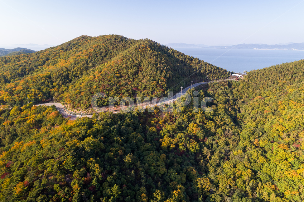 잠봉도,바닷가,항공촬영,인천,서해안,바다,해안선,연안,바위,섬,자연,풍경,nature,landscape,outdoors,옥외,hill,언덕