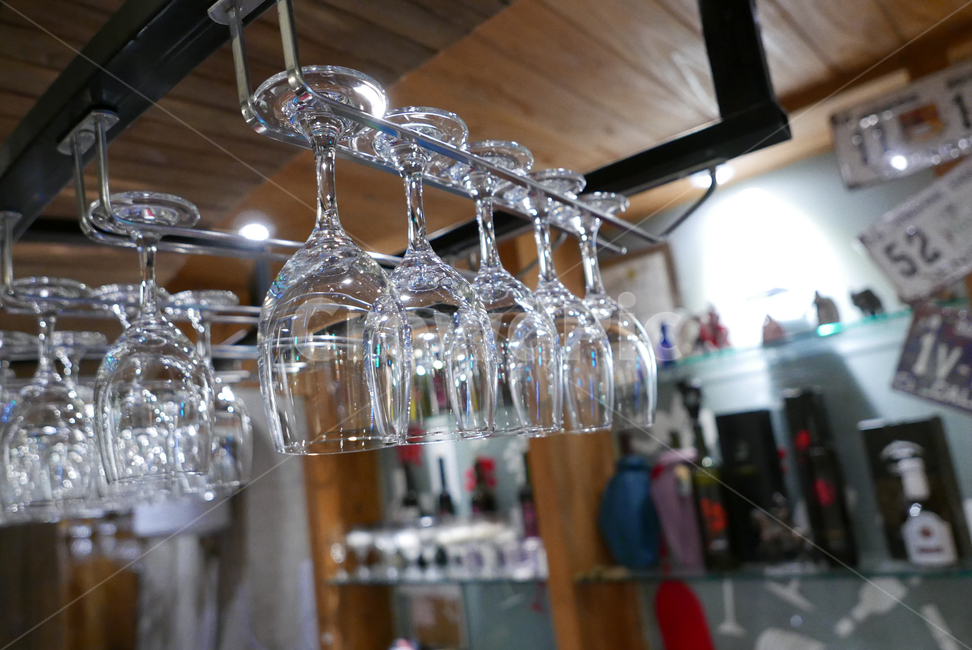 glass,와인잔,유리,정렬,투명,wineglasses,진열,사물,물건,오브젝트,thing,object,matter