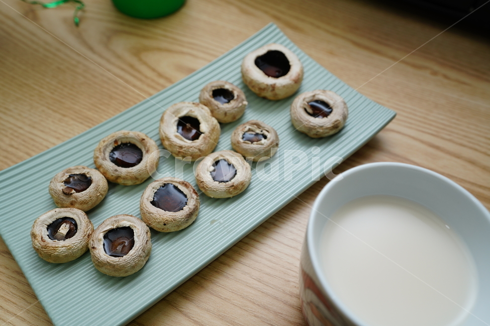 버섯,음식,야채,접시,푸드,안주,먹거리,건강식,양송이버섯,먹방,구이,원,food,버섯,mushroom,음식,식재료,요리,food,cook,meal,dishes,food reserves