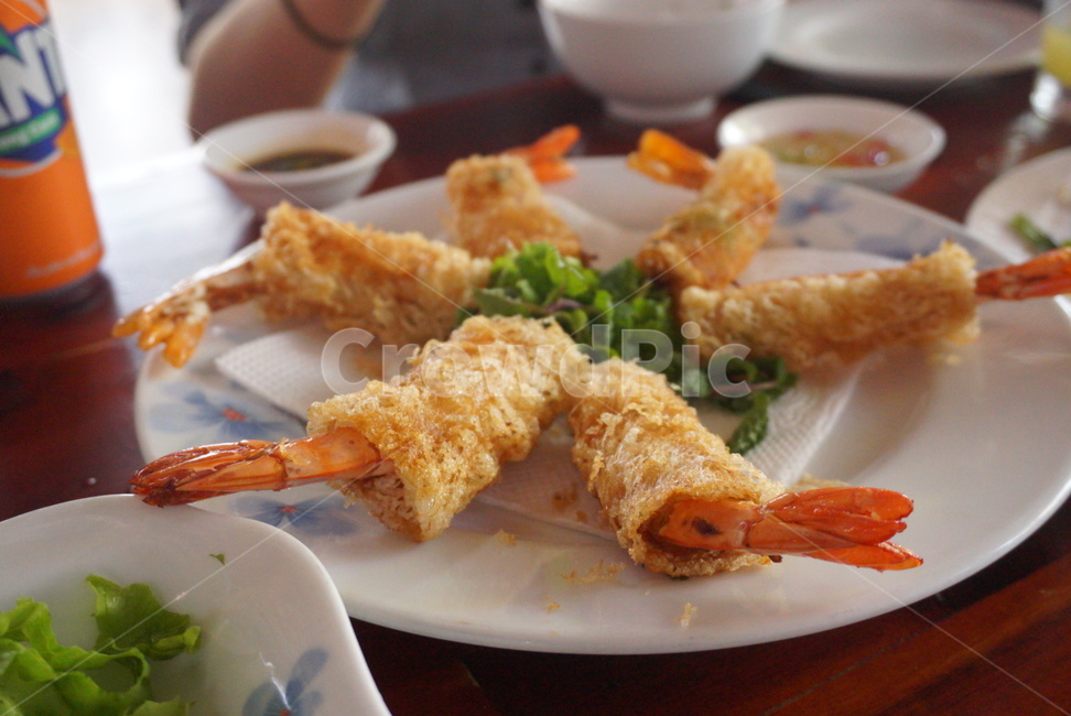 음식,food,스프링롤,베트남,베트남음식,동남아,동남아음식,새우,새우스프링롤,튀김,shrimp,springroll,dish,요리,플레이팅