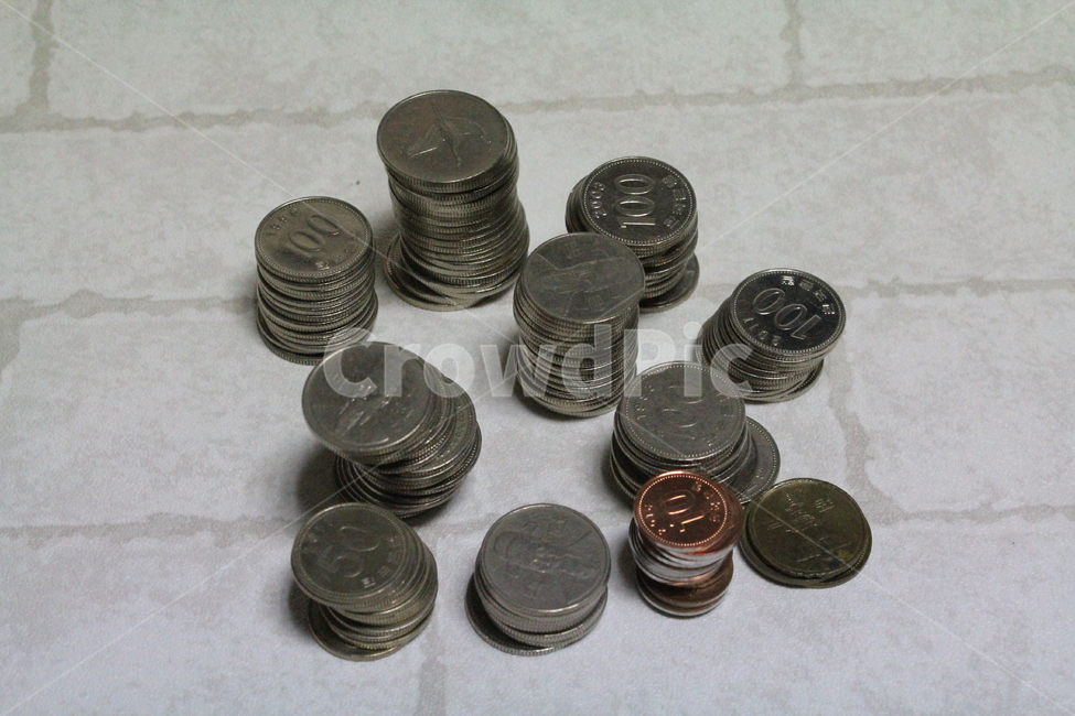 동전,코인,화폐,돈,주화,머니,재산,저축,저금,금융,돈,finance,banking,money