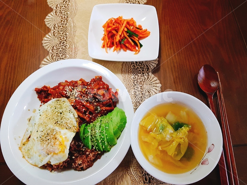 아보카도,음식,비빔밥,식사,혼밥,음식,식재료,요리,food,cook,meal,dishes,food reserves