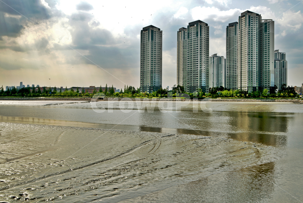 월곶,포구,썰물,갯벌,시흥,아파트,도시,풍경,city,landscape
