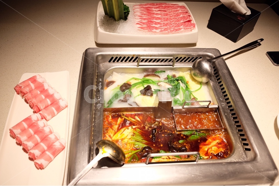 훠궈,홍탕,마라탕,중국식샤브샤브,샤브샤브,hotpot,음식,중국음식,중식,음식,식재료,요리,food,cook,meal,dishes,food reserves,중식,중국음식,중화요리,chinese food,chinese dishes,chinese meal,chinese cook