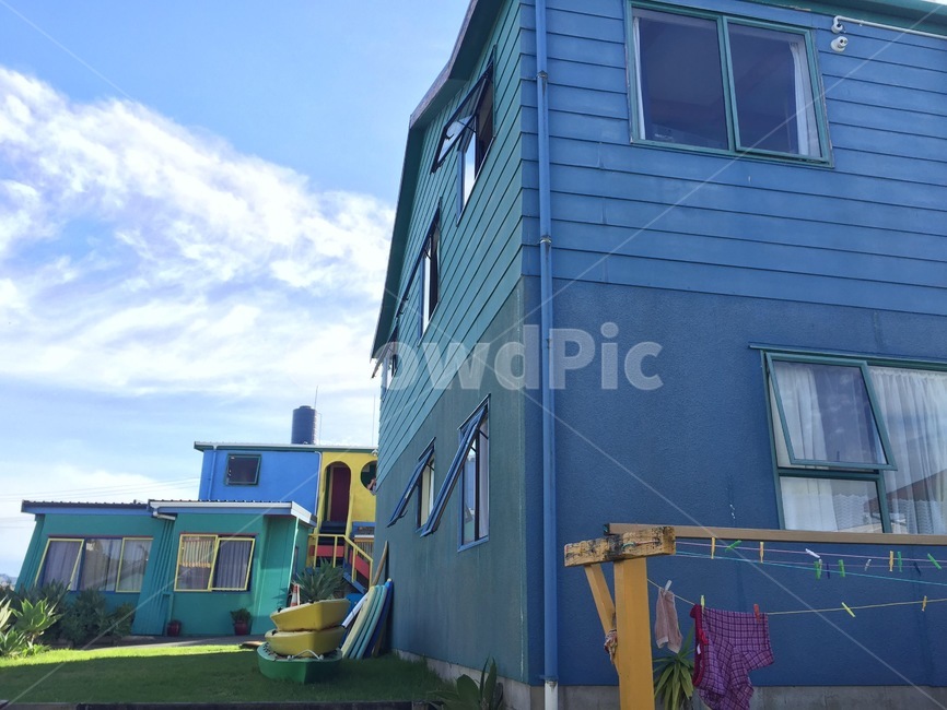 건물,building,집,house,파랑,blue,알록달록,color,colorful,펜션