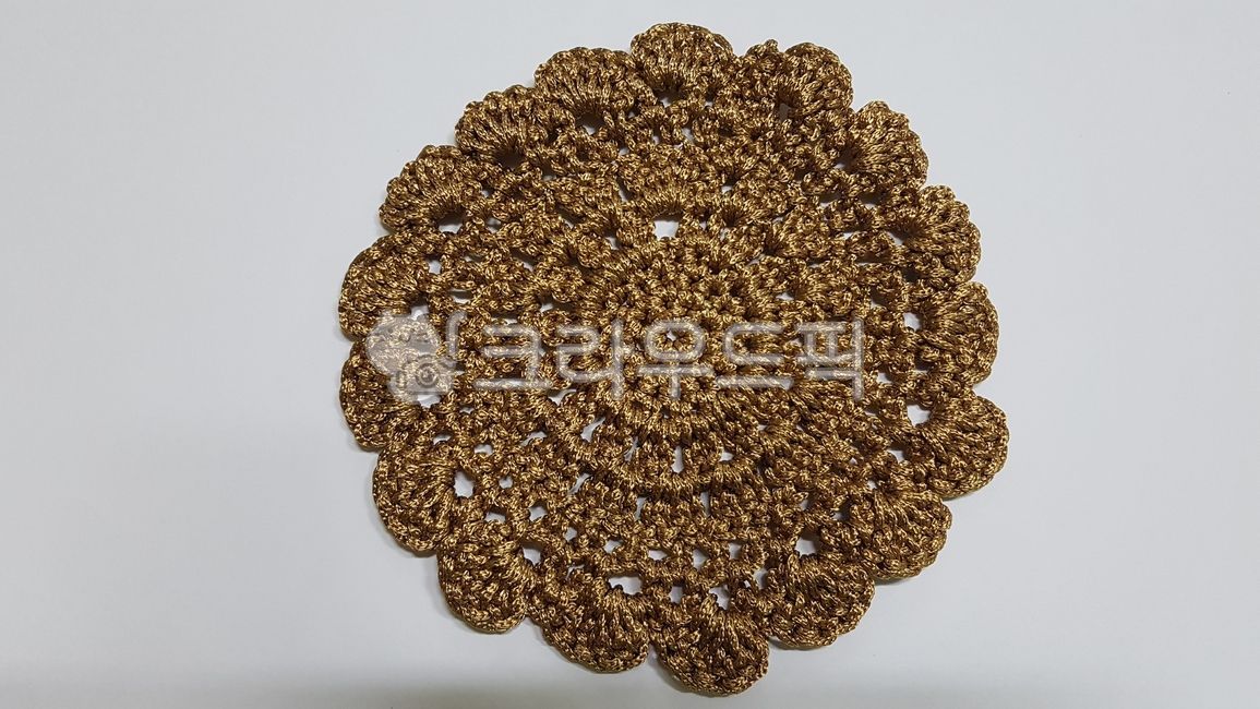 motive,golden yellow,prop,yarn,decoration