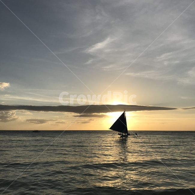 바다,파도,석양,돗단배,선셋,해변,sunset,구름,하늘,노을,선셋세일링,보라카이,sea,wave,sky,boat