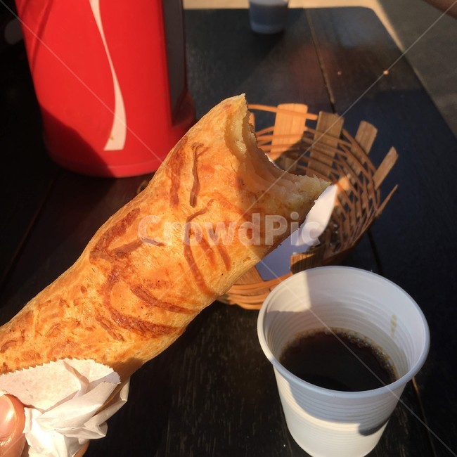브라질,치즈빵,빵데께쥬,pãodequeijo,breakfast,brazil,bakery,빵집,아침,커피,식사,아침밥