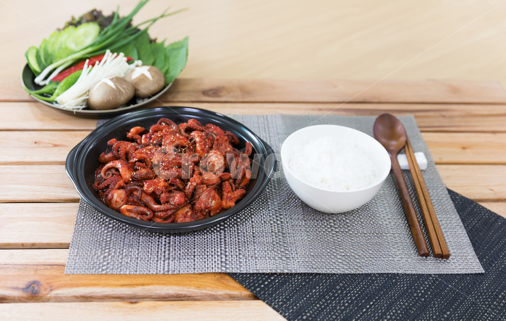 음식,쭈꾸미볶음,식사,안주,쭈꾸미,저녁식사,한식,korea,spicy,오징어볶음,식당,매콤,매운맛,red,맛집,고추장,고춧가루,식재료,요리,cook,reserves,수산물,해산물,fisheryproducts,seafood,한국음식,한국요리,food,dishes,korean,meal,koreancook,맛있다,먹다,맵다,소스,볶음,음식,식재료,요리,food,cook,meal,dishes,food reserves,한식,한국음식,한국요리,korean food,korean dishes,korean meal,korean cook