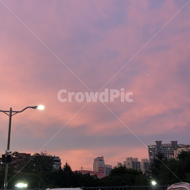 하늘,구름,일몰,노을,가로등
