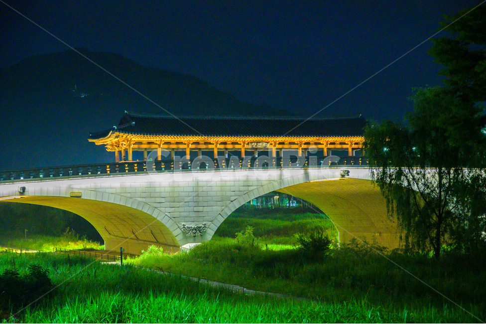 청연루,한옥,누각,야경,전주,다리,전주야경,한옥마을,야경,밤,풍경,nightscape,night,landscape,한국전통,한국문화,korean traditional,korean culture,건축물,건물외관,exterior,building,structure,architecture,construction,건물