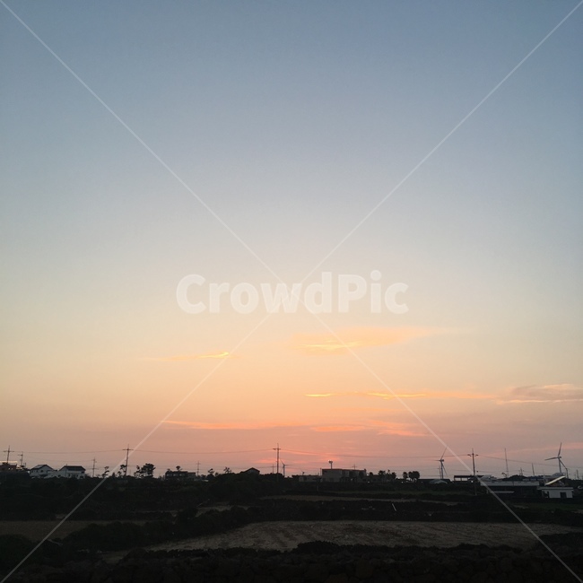 하늘,황혼,일몰,붉은하늘,저녁,자연,풍경,nature,landscape,outdoors,옥외,sky,sunset,dusk,dawn,새벽,red sky,붉은 하늘