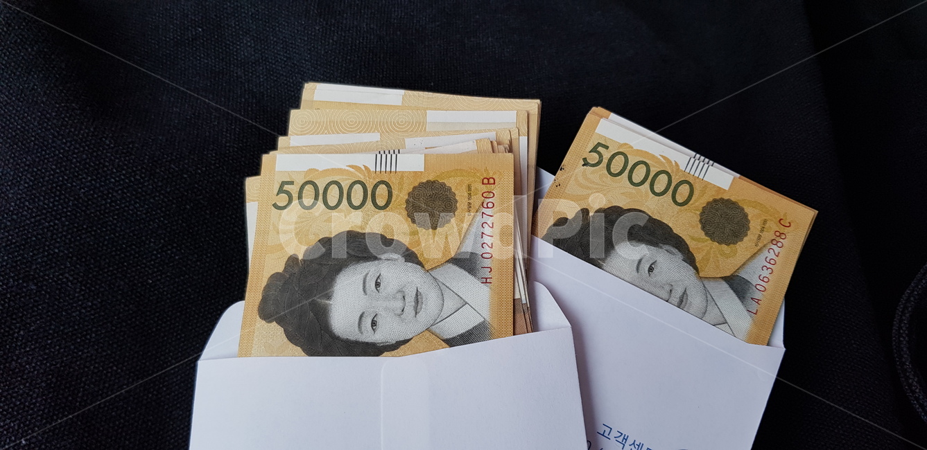 현금,오만원,지폐,오만원권,돈봉투,원화,금융,돈,finance,banking,money