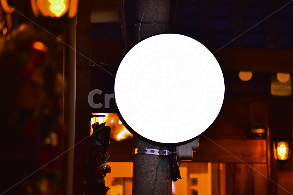 commercial,Store information,electronics,sign,screen,sign board,hanger sign,building,Mockup image,projection screen,emptied,billboard,empty place,background,projectionscreen,frame,signboard,information board,blank,city,mini signboard,outdoor billboard,mok