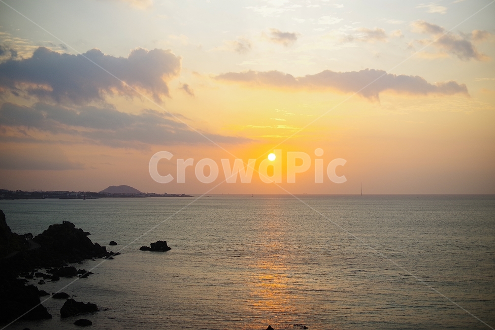바다,sea,자연,blue,nature,물,호수,water,하늘,sky,구름,cloud,마을,시골,town,home,seaside,저녁,해,태양,sun,sunset,노을