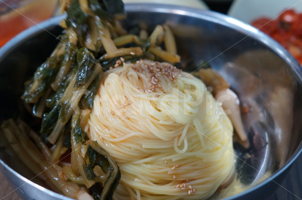 국수,김치국수,열무국수,김치말이국수,음식,음식,식재료,요리,food,cook,meal,dishes,food reserves,면류,면요리,noodles,한식,한국음식,한국요리,korean food,korean dishes,korean meal,korean cook