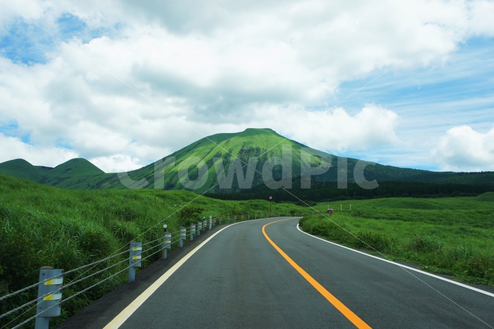 아소산,일본,길,도로,산,드라이브,풍경,여행,해외,자연,풍경,nature,landscape,해외,외국,세계,foreign,oversea,world,세계자연풍경,해외자연풍경,외국자연풍경,world nature landscape,road,freeway,고속 도로,highway,고속도로