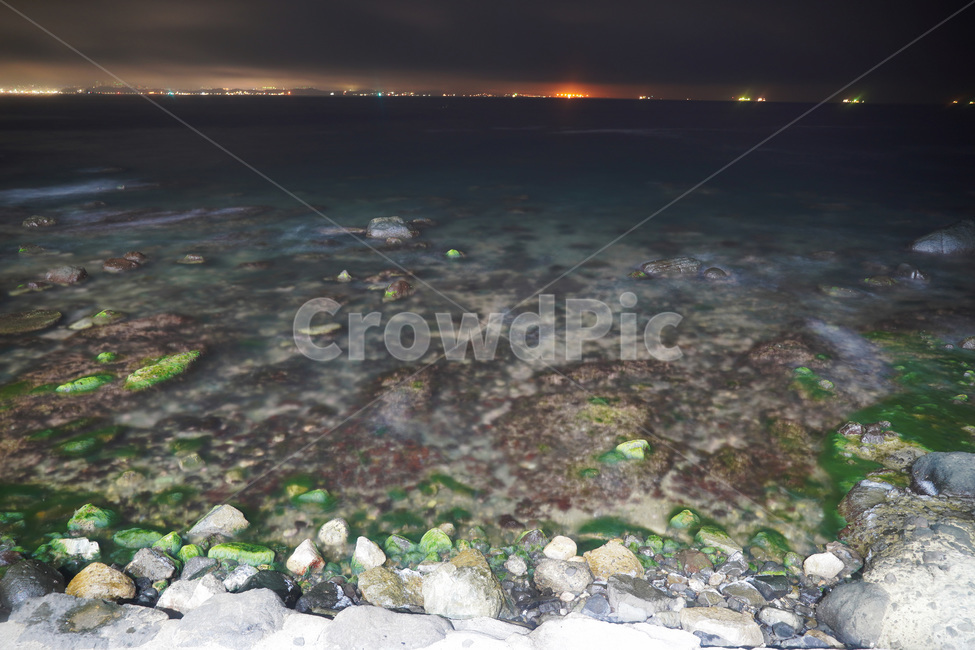 구룡포해수욕장,파도,시원함,여름,해변,바위,beach,sea,휴식,relaxation,힐링,healing,밤바다,바다야경,도시불빛