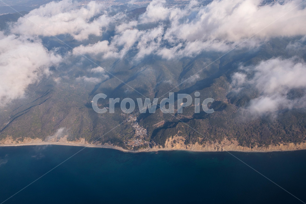바다,육지,구름,산맥,해안,자연,풍경,nature,landscape,경치,outdoors,옥외,scenery,aerial view,조감도,mountain range,mountain,산