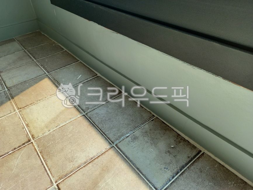 home repairs,Repair of defects,tile,construct,floor tiles,interior