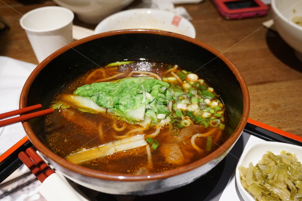 food,음식,중식,중국음식,맛있는음식,중화요리,요리,야식,고급요리,외국요리,우육면,고기요리,국수,탕면,국물요리,bowl,사발,soupbowl,수프그릇,식사,meal