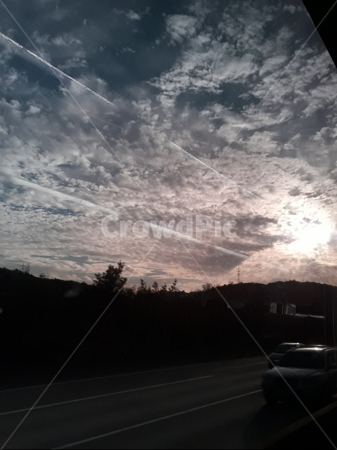 하늘,풍경,고속도로,버스안에서,아름다운풍경,자연,풍경,nature,landscape,road,도로,transportation,교통,car,차,vehicle,차량,automobile,자동차