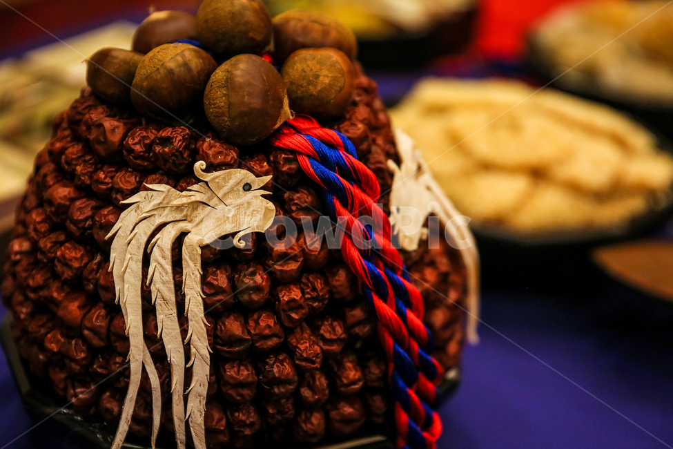 이바지,이바지음식,폐백,폐백음식,전통혼례,혼례,예식,웨딩,결혼,결혼식,신랑,신부,백년가약,백년해로,정성,부모님,한과,팔각,육포,대추,구절판,궁중,궁중음식,한국전통,한국,전통음식,시댁,정갈,감사,사랑,대추밤고임,정과,봉황,기러기,원앙,약식,궁중구절판,약과,잣,음식,식재료,요리,food,cook,meal,dishes,food reserves,한식,한국음식,한국요리,korean food,korean dishes,korean meal,korean cook