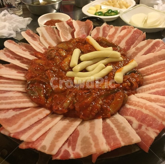 쭈꾸미삼겹살,쭈꾸미,삼겹살,안주,술안주,음식,식사,술자리,food,음식,식재료,요리,food,cook,meal,dishes,food reserves