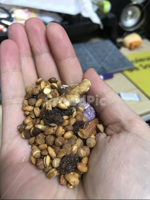 요거트견과,견과류,하루권장견과,요거트크랜베리,건포도,호두