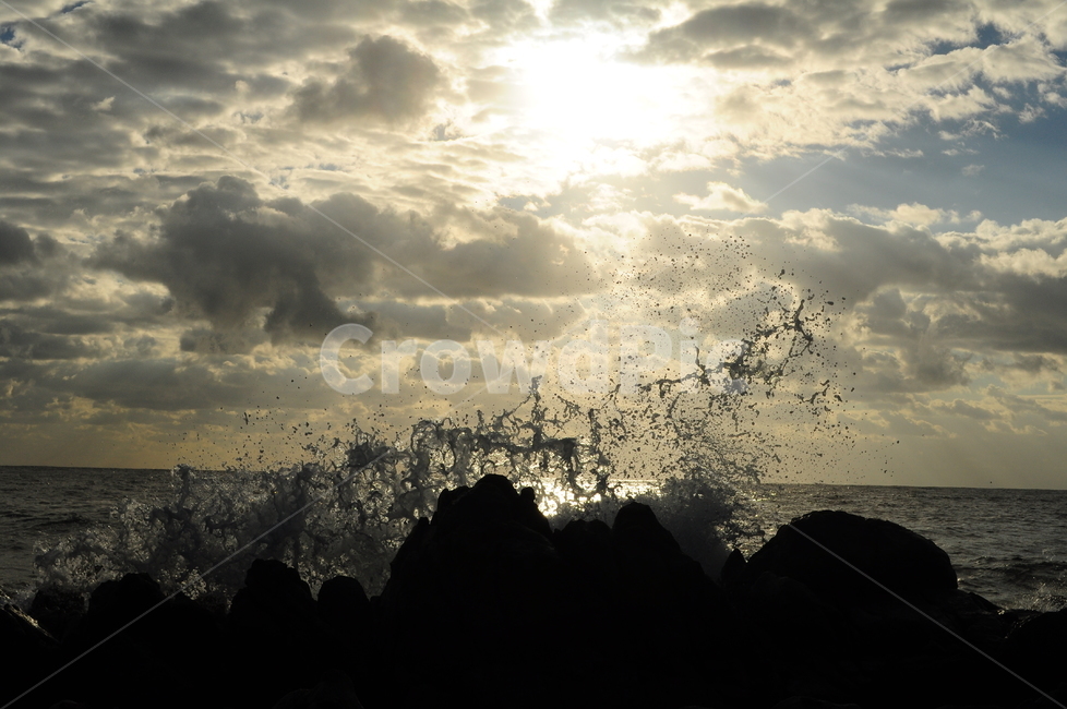 바다,파도,바위,역광,그림자,햇빛,햇살,구름,자연,풍경,nature,landscape,light,빛,flare,플레어,weather,날씨,sunlight