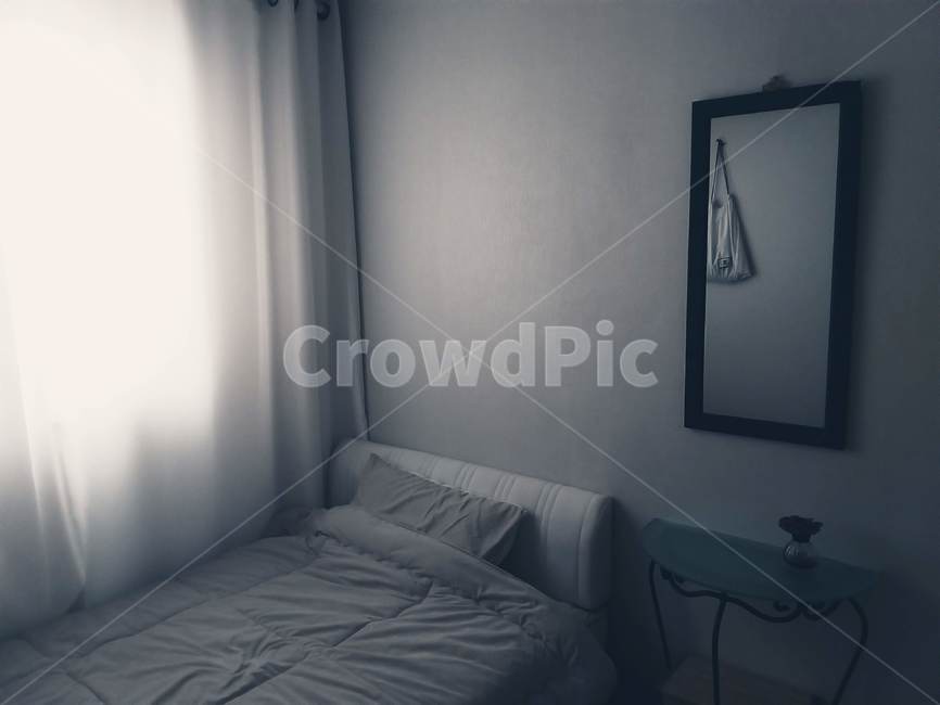 bedroom,침실,indoors,옥내,room,가구,furniture,방,작은방,인테리어,실내디자인,interior design