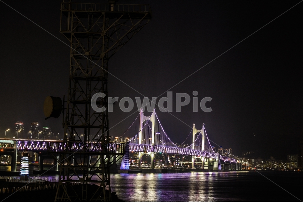 부산,이기대공원,광안대교,다리,대교,bridge,건축물,구조물,야경,밤,바다,불빛,야경,밤,풍경,nightscape,night,landscape,건축물,건물외관,exterior,building,structure,architecture,construction,건물