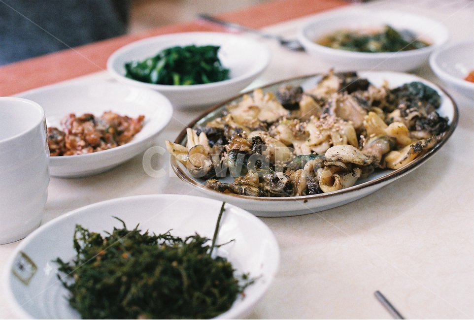 전복,음식,외식,음식점,감성,필름,음식,식재료,요리,food,cook,meal,dishes,food reserves,수산물,해산물,fishery products,seafood,한식,한국음식,한국요리,korean food,korean dishes,korean meal,korean cook