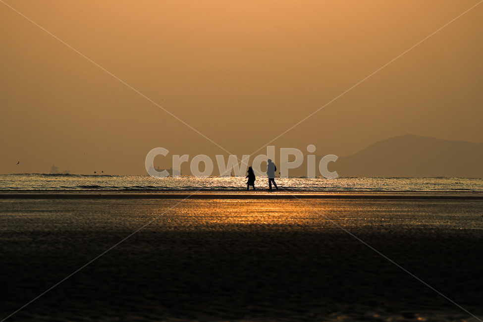 노을,일몰,바다,사람,인간,person,human,leisureactivities,adventure,레저활동,모험