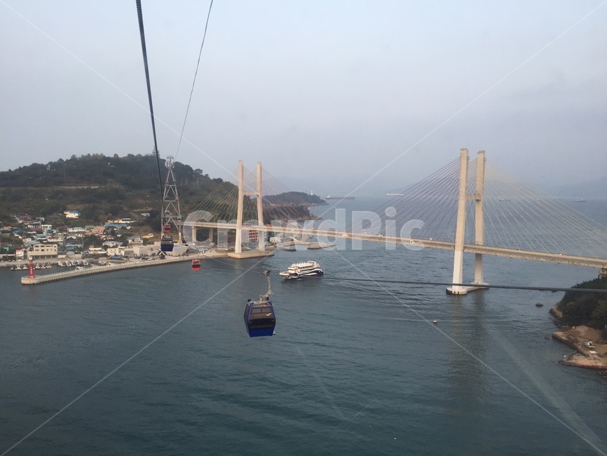 Dolsan Bridge,ocean,cable car,sight,Yeo su