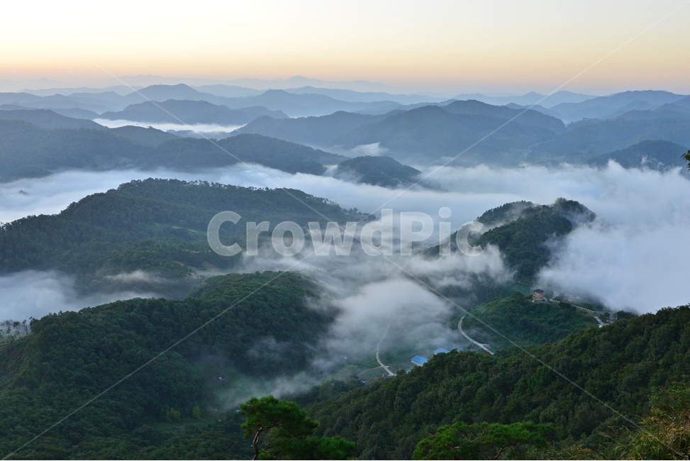 nature,자연,outdoors,임실,국사봉,운해,국사봉일출,아침,여명,해돋이,경치,경관,풍경,옥외,mountain,산,mountainrange,산맥,dawn,새벽,sky,하늘,redsky,붉은하늘,light,빛,flare,플레어,자연,풍경,nature,landscape,한국자연풍경,한국자연경관,korea nature landscape