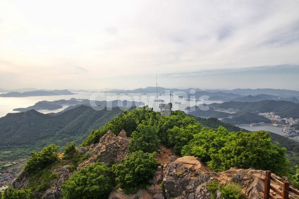 산,나무,풍경,바다,구름,하늘,통영,미륵산,한국,스냅,자연,풍경,nature,landscape,한국자연풍경,한국자연경관,korea nature landscape,outdoors,옥외,scenery