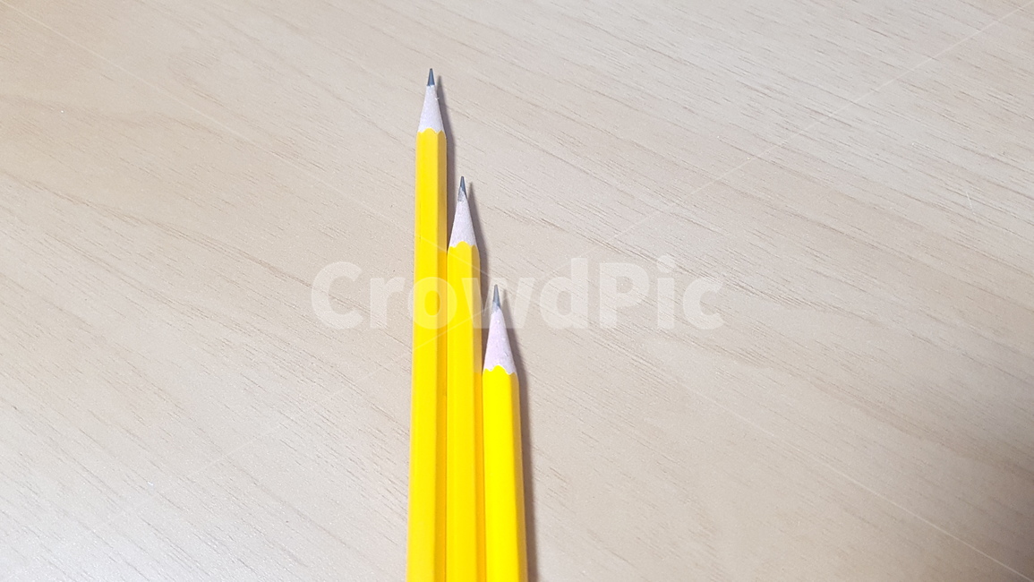 노란연필,연필,일반연필,사물,필기구,학용품,문구류,사무용품,school supplies,stationery,office supplies