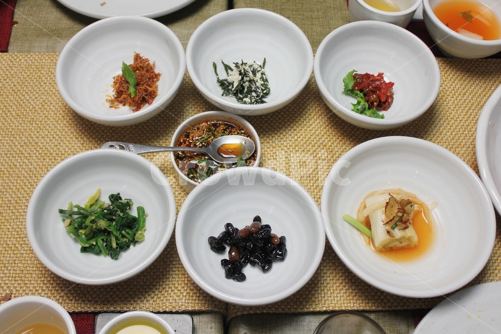 한정식,반찬,시금치,간장,낙지젓,음식,식재료,요리,food,cook,meal,dishes,food reserves,한식,한국음식,한국요리,korean food,korean dishes,korean meal,korean cook