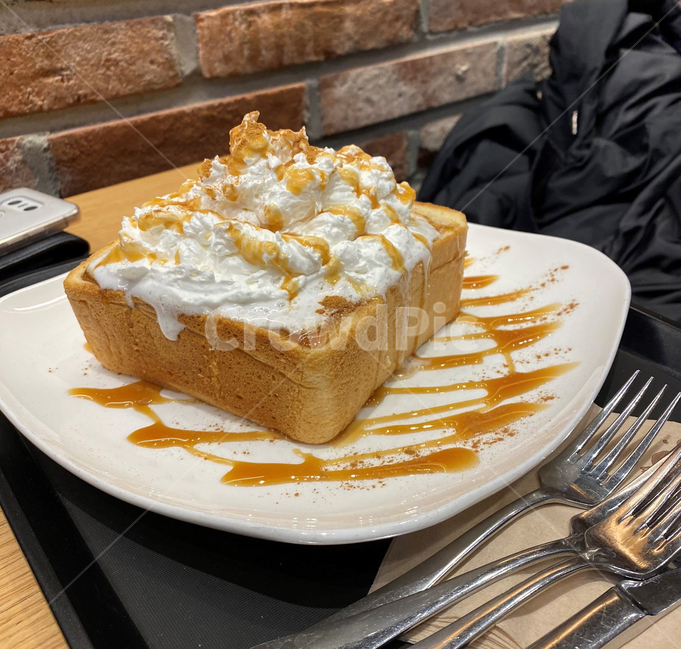 dessert,디저트,food,음식,허니,브레드,카라멜,달달,카페,맛집,당