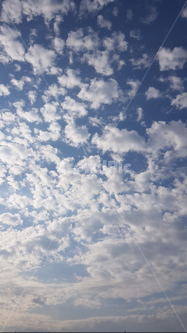 파란하늘,하늘,구름,하얀구름,sky,bluesky,nature,자연,outdoors,옥외,azuresky,푸른하늘,cloud