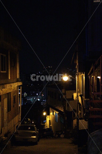야경,골목,밤,저녁,필름,이태원,감성,야경,밤,풍경,nightscape,night,landscape,도시,city,한국도시풍경,한국도시경관,korea cityscape,골목길,alley,metropolis,중심지,building,건물,시티,town,urban,어반,transportation,교통,car,차,vehicle,차량,automobile,자동차
