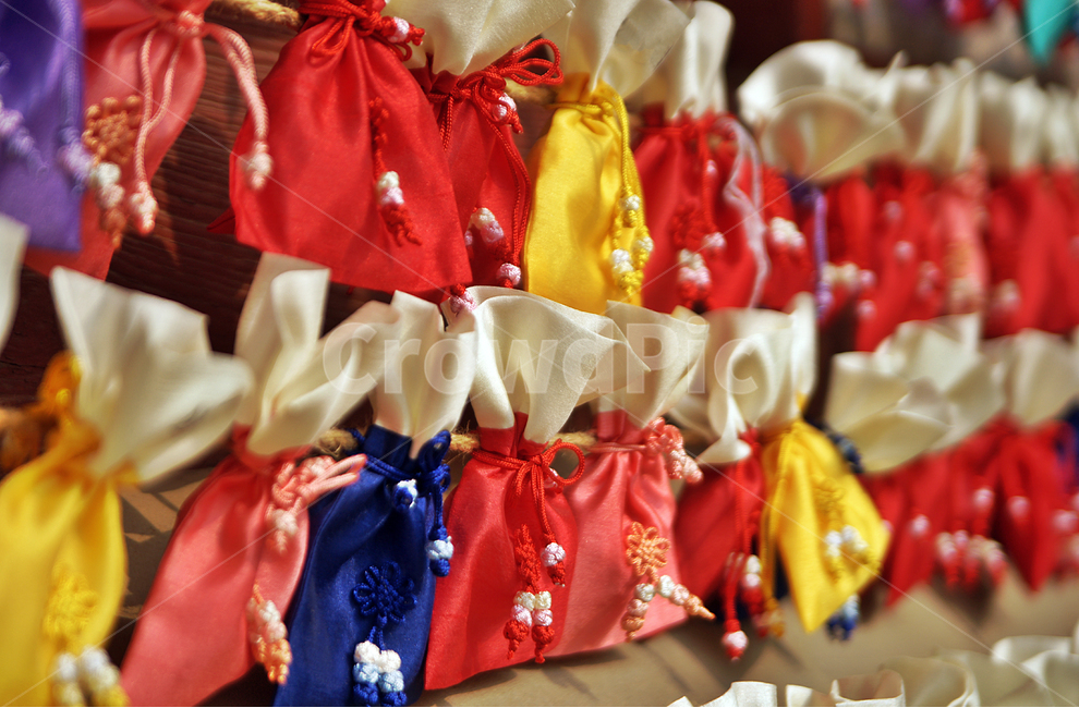복주머니,주머니,복,기원,기도,염원,색동,한국전통,한국문화,korean traditional,korean culture,사물,물건,오브젝트,thing,object,matter