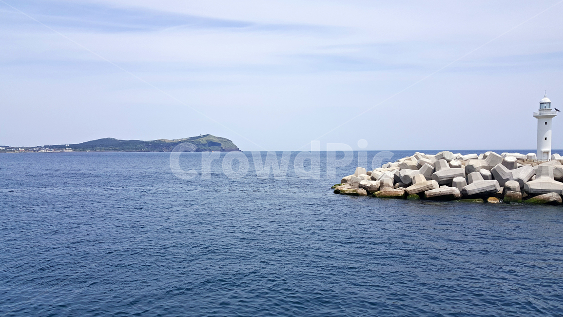 제주도,우도,유람선,바다,바다풍경,푸른바다,등대,선박,옥외,land,ocean,sea,대양