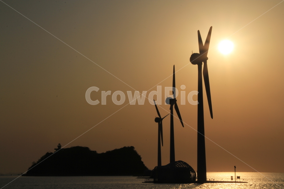 일몰,바다,섬,노을,해,태양,실루엣,그림자,silhouette,shadow,산업,industry,industrial,에너지산업,energy industry,engine,엔진,motor,모터,machine,기계