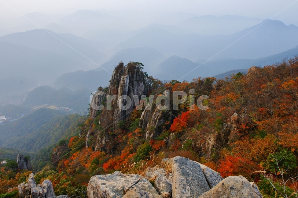 대둔산,가을,단풍,장군봉,산,가을,계절,fall,autumn,season,자연,풍경,nature,landscape,한국자연풍경,한국자연경관,korea nature landscape,outdoors,옥외,cliff,낭떠러지